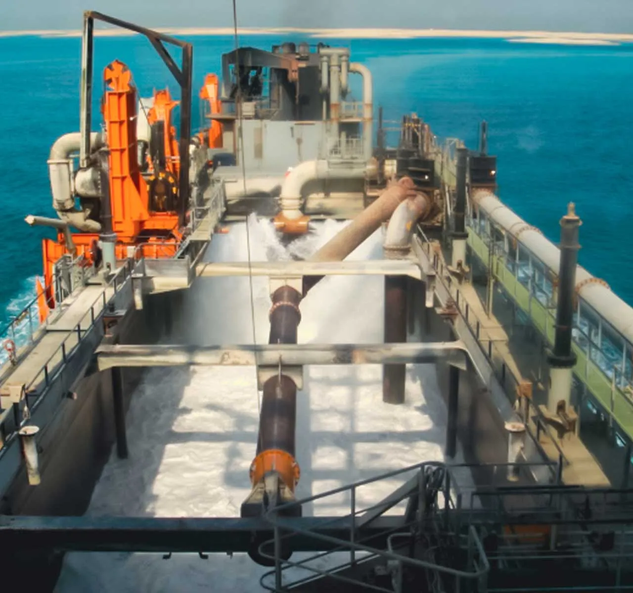 Split Hopper Dredger to Fall Pipe Vessel